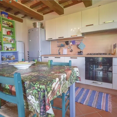 Four-bedroom In Tolentino