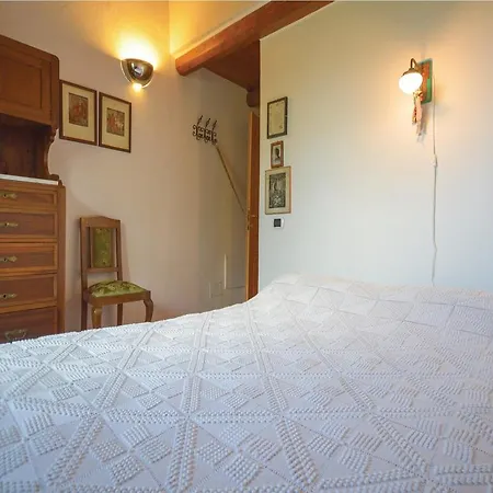 Four-bedroom In Tolentino SantʼAngelo